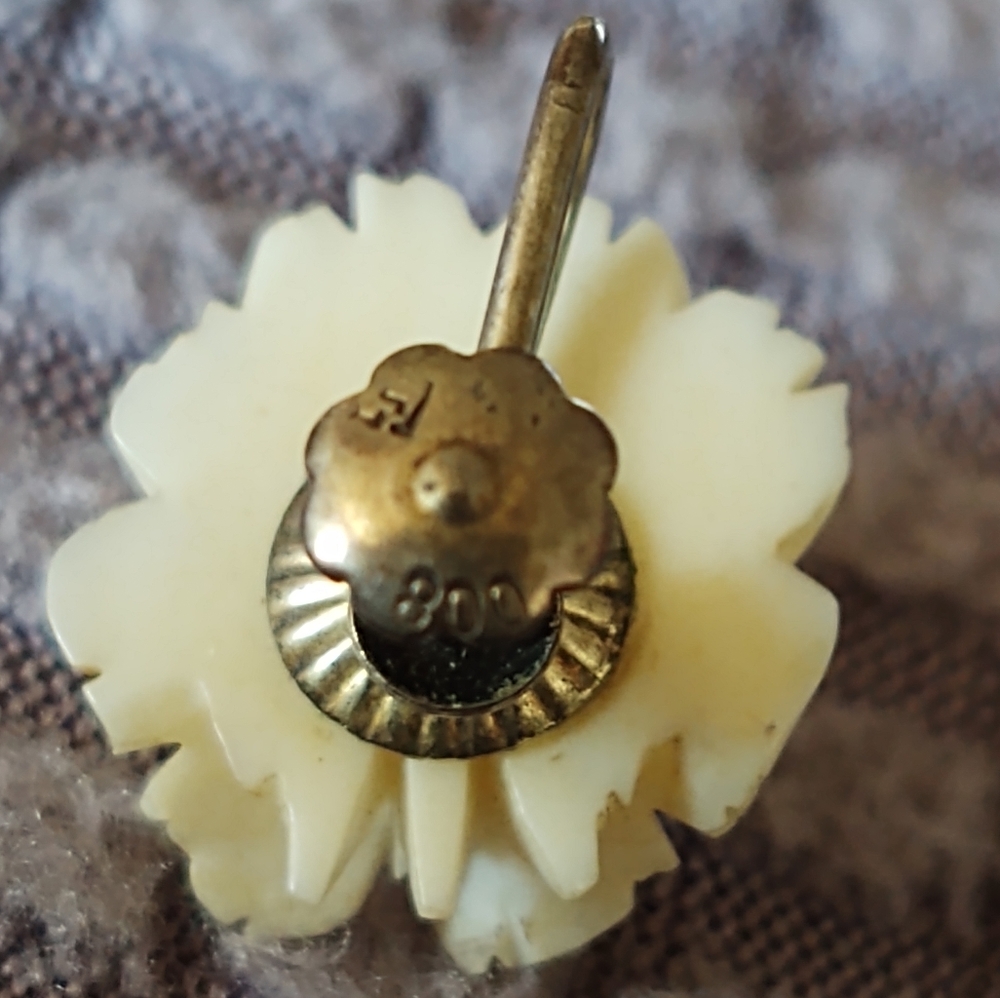 White ROSE Lisner Vintage Signed Demi Parure Gold Earrings Broach Pin - Picture 3 of 13